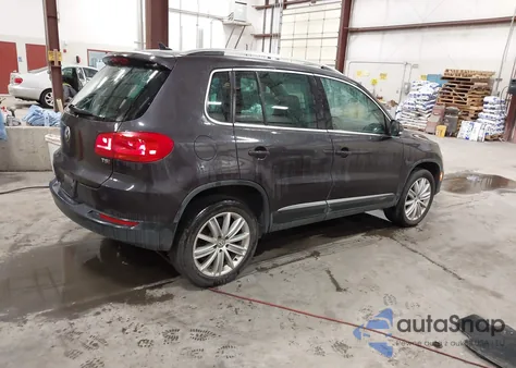 2016 Volkswagen Tiguan Se z USA, uszkodzony, nr VIN WVGAV7AX3GW535515